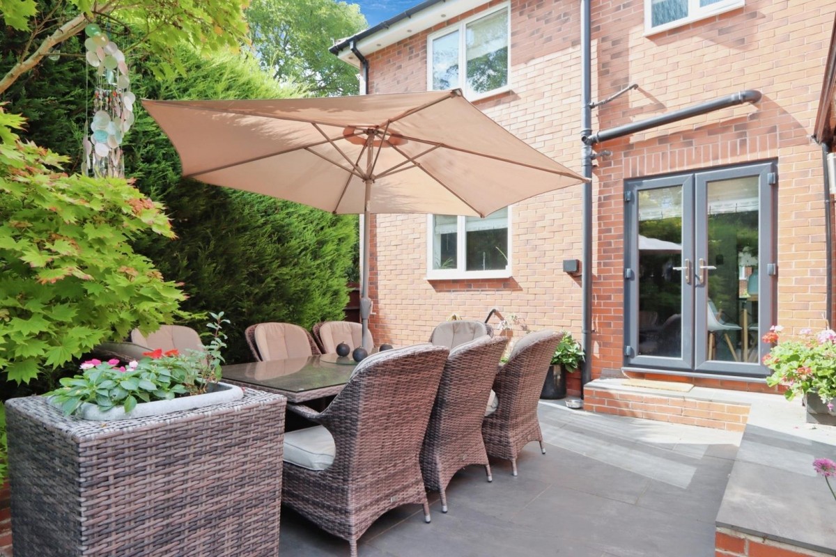 Meadow Head Drive, Meadow Head, Sheffield, S8 7TQ