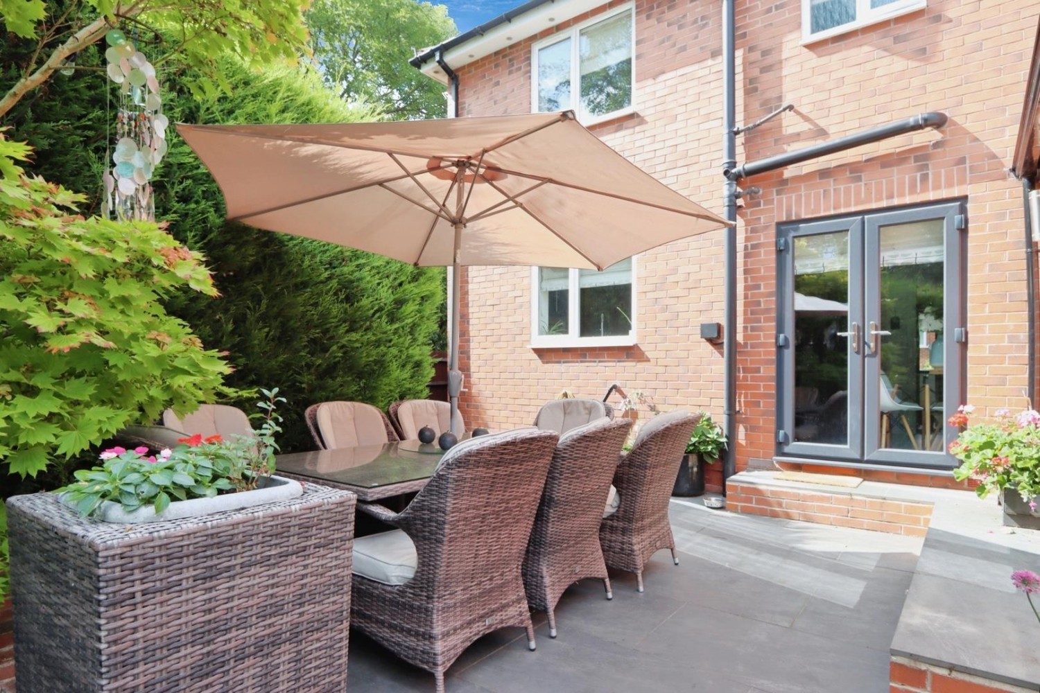 Meadow Head Drive, Meadow Head, Sheffield, S8 7TQ