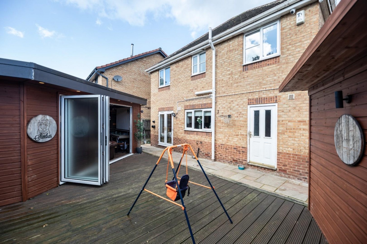 Redhill Walk, Castleford, WF10 4SJ