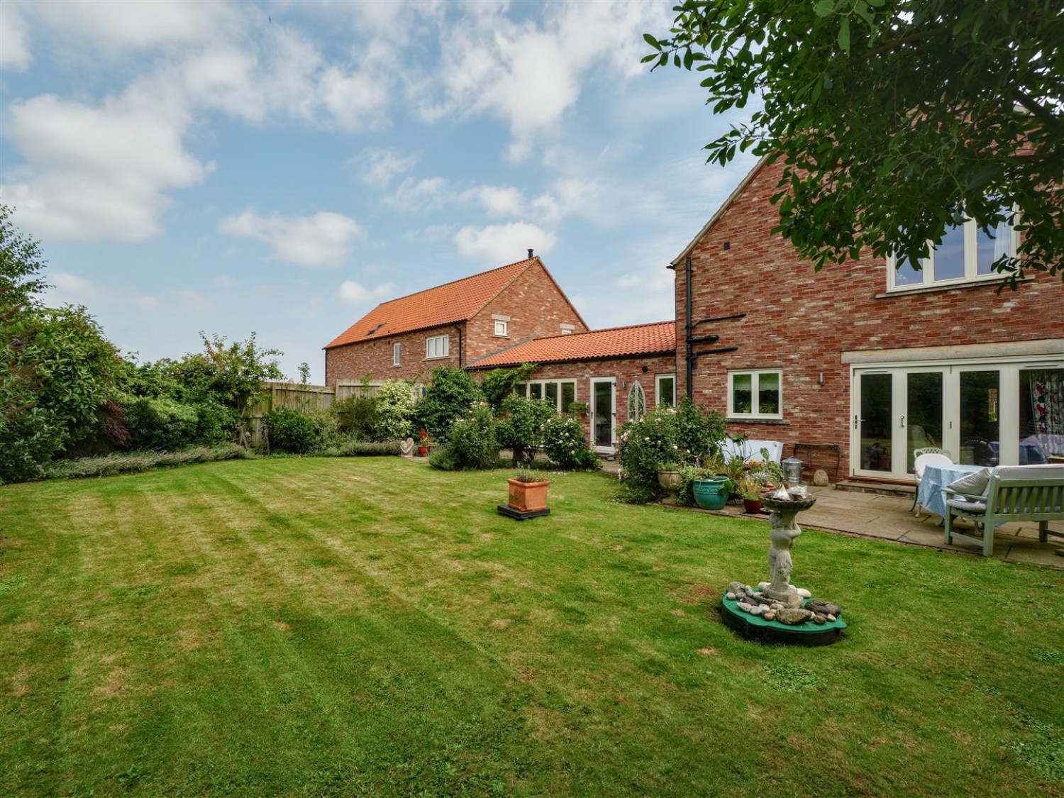 Pecketts Close, Sheriff Hutton