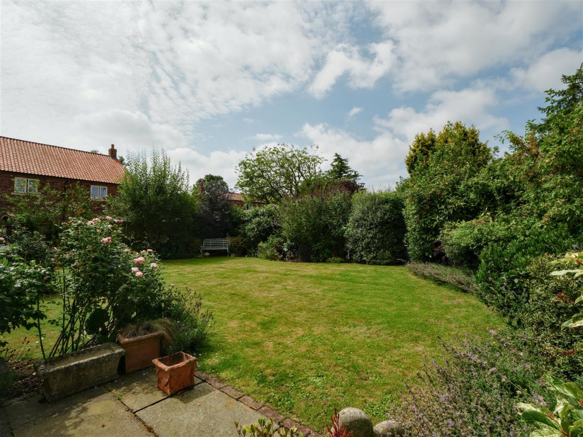 Pecketts Close, Sheriff Hutton