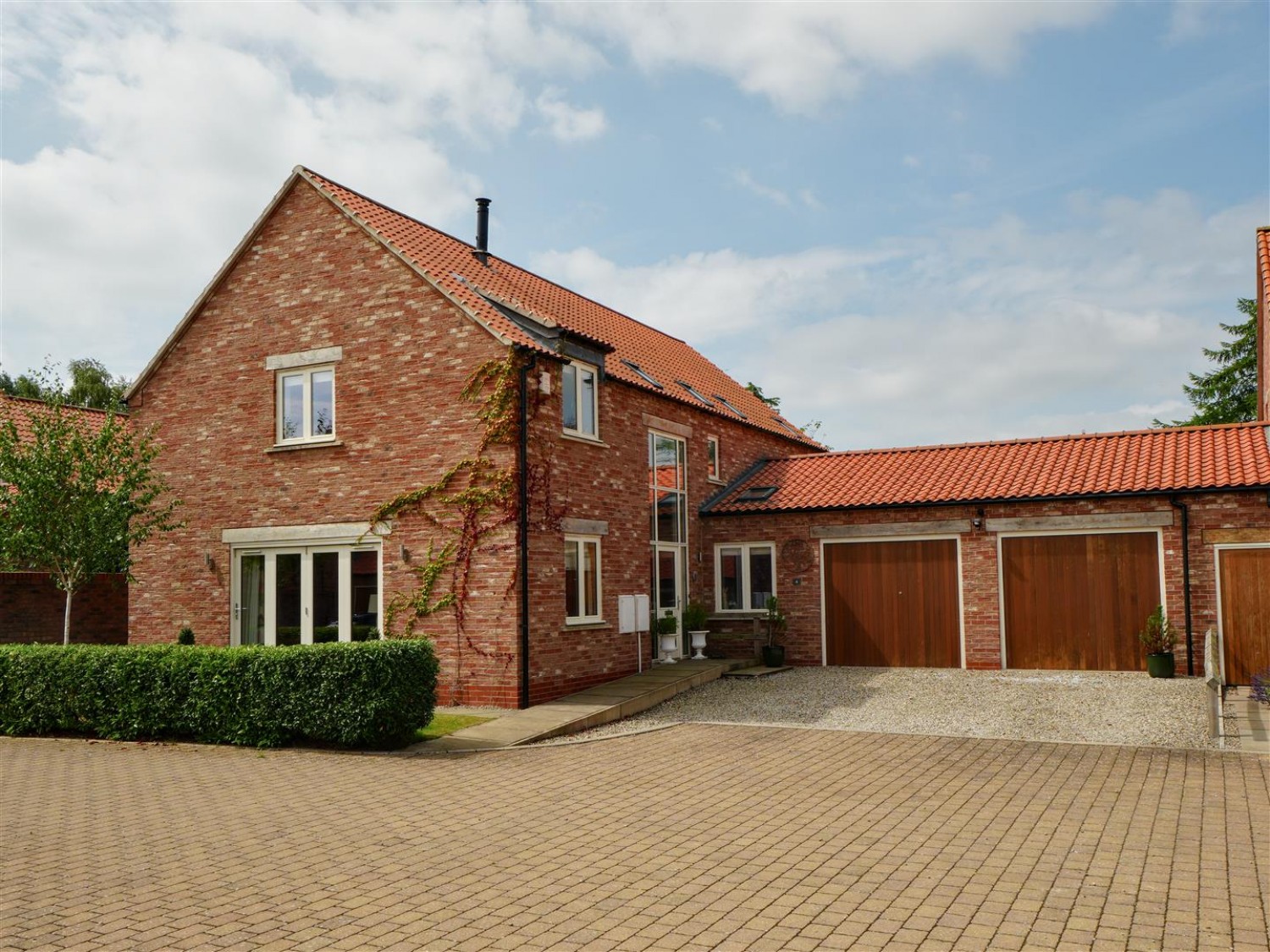 Pecketts Close, Sheriff Hutton