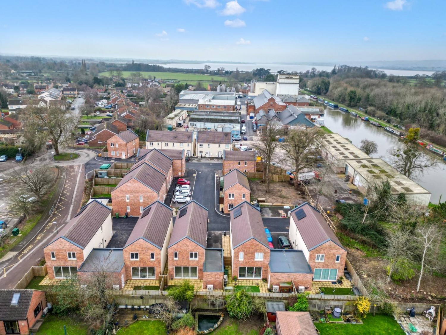 3 bedroom House for sale in Lake Lane, Frampton On Severn, Gloucester