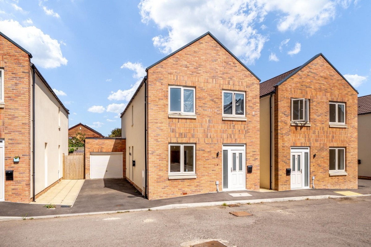 Lake Lane, Frampton On Severn, Gloucester