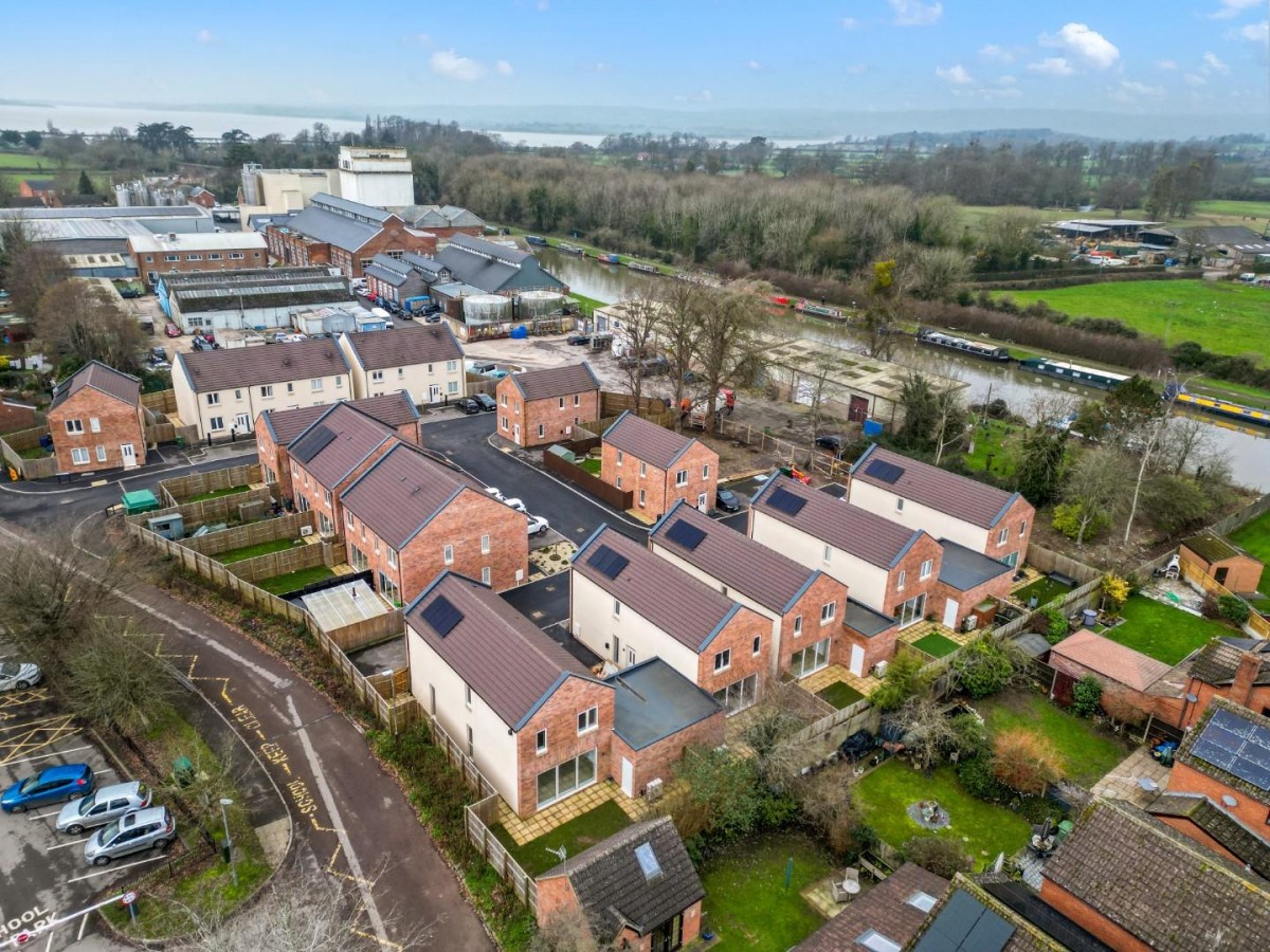 Lake Lane, Frampton On Severn, Gloucester