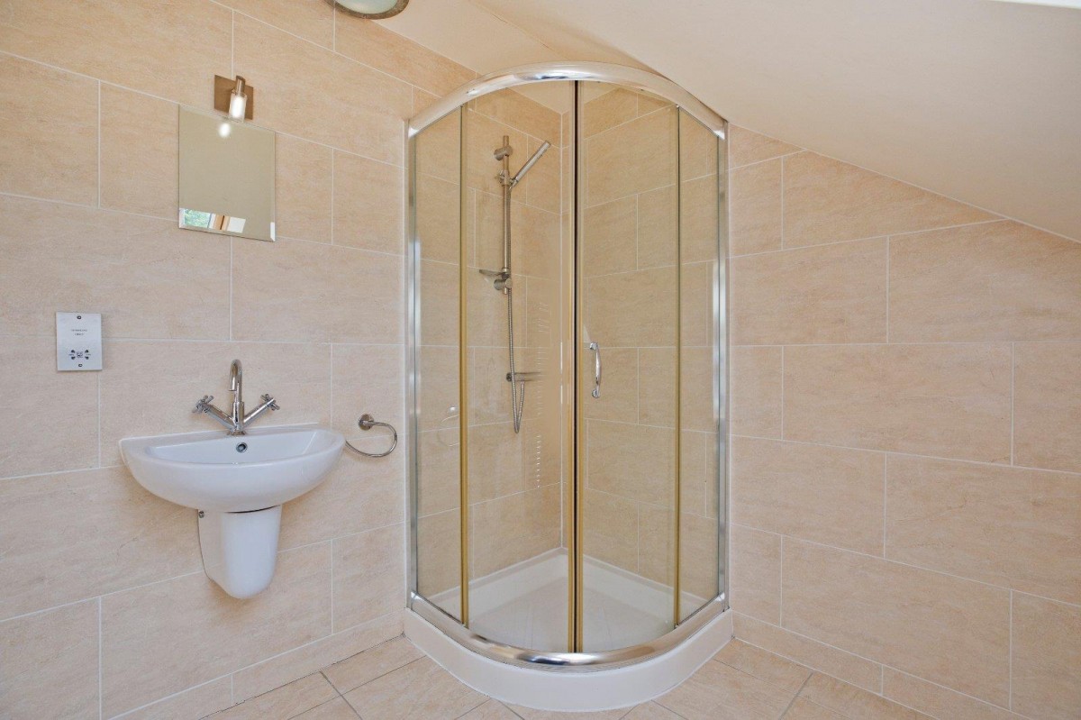 Bolton Bridge Road, Ilkley, LS29