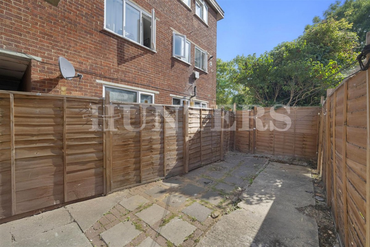 Shelbourne Road, London, N17