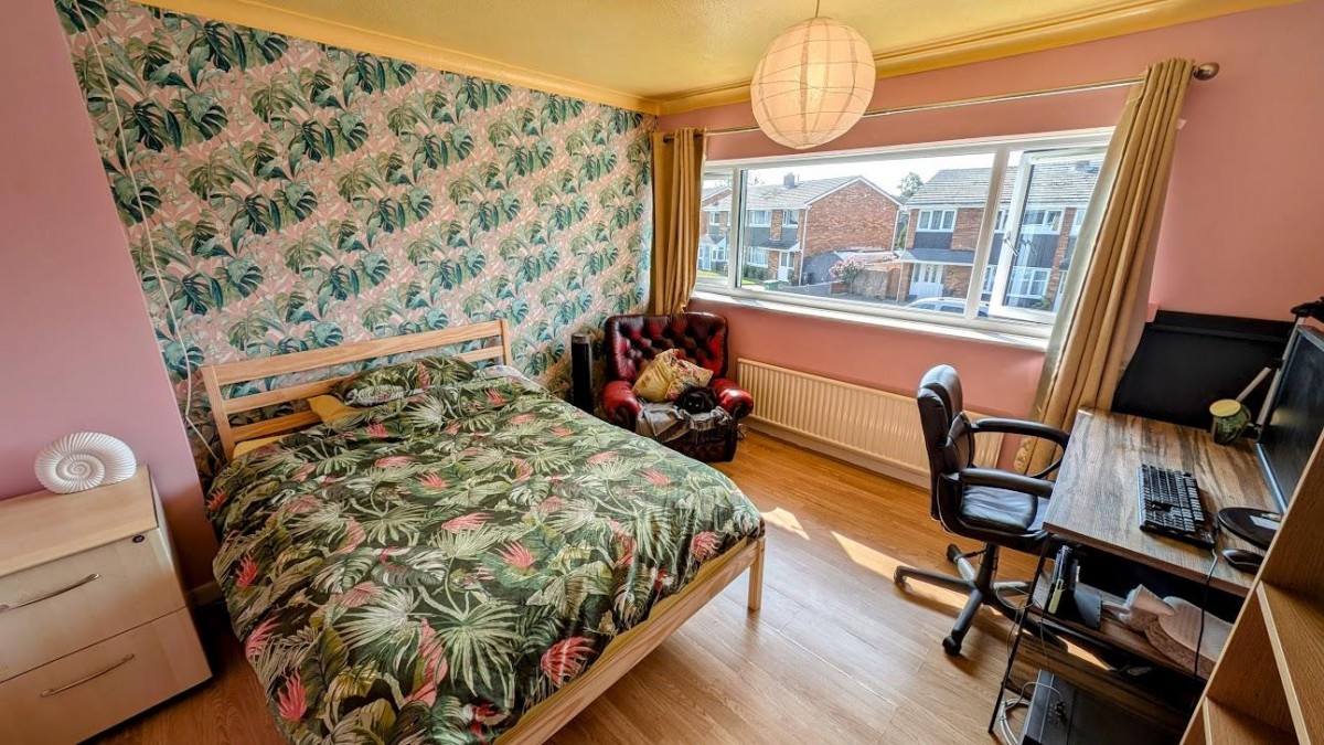 Sunningdale, Yate, Bristol