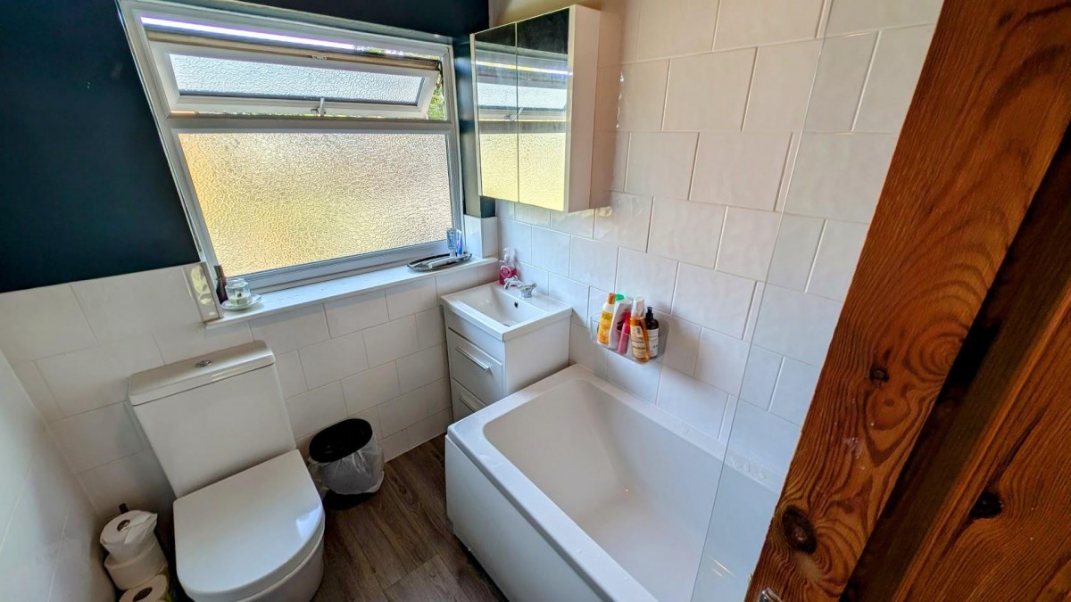 Sunningdale, Yate, Bristol