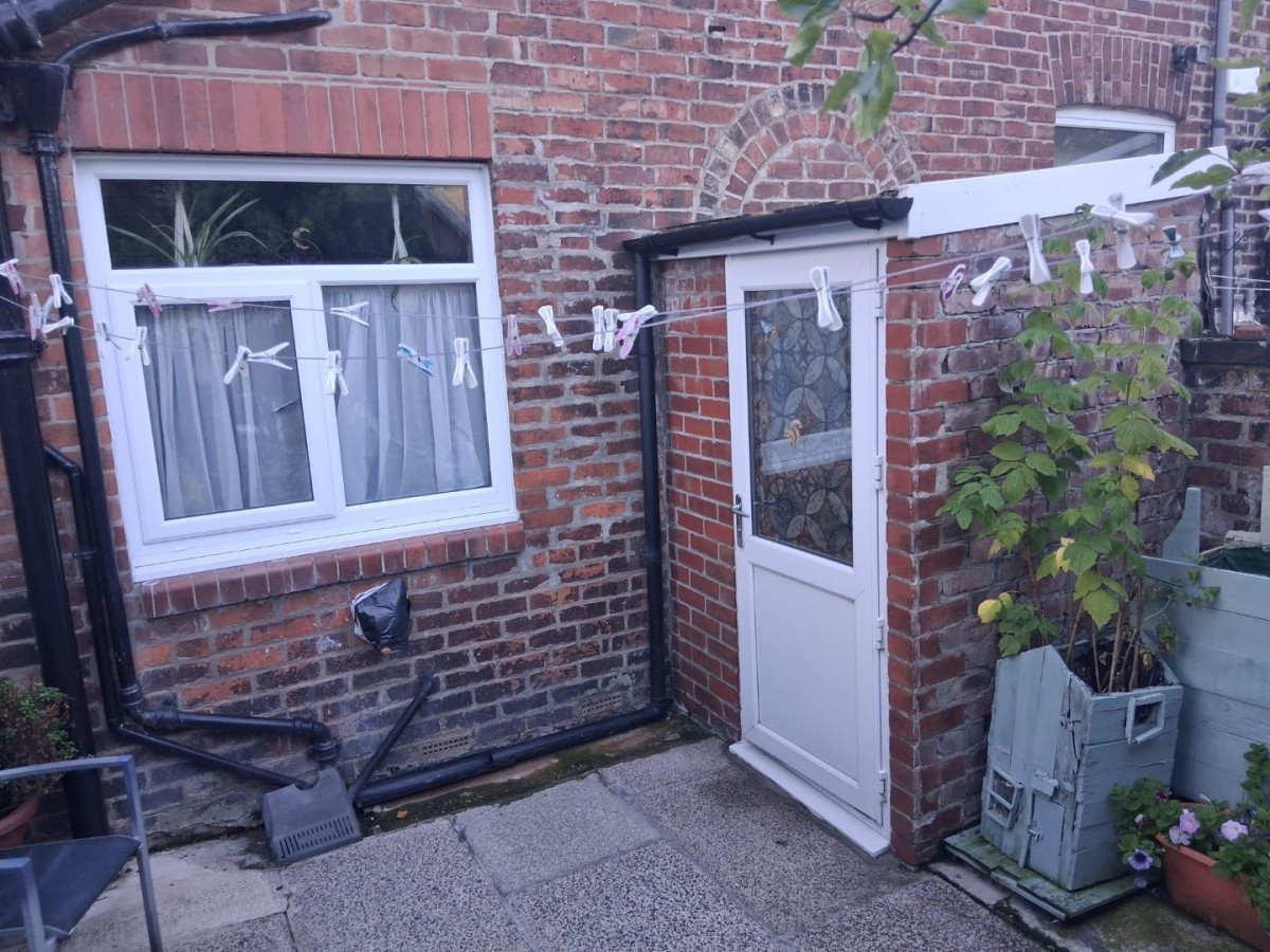 Oldham Road, Ashton-Under-Lyne