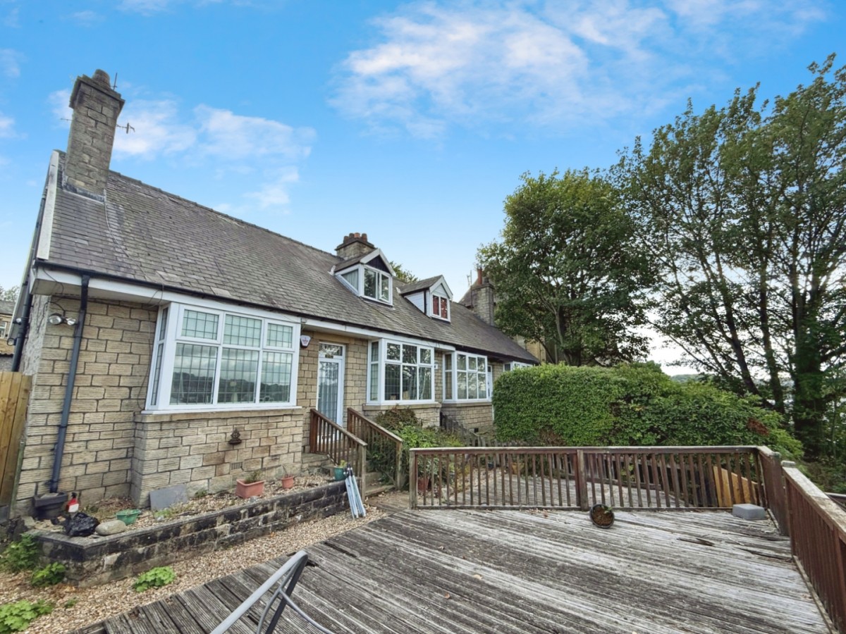 Leeds Road, Shipley