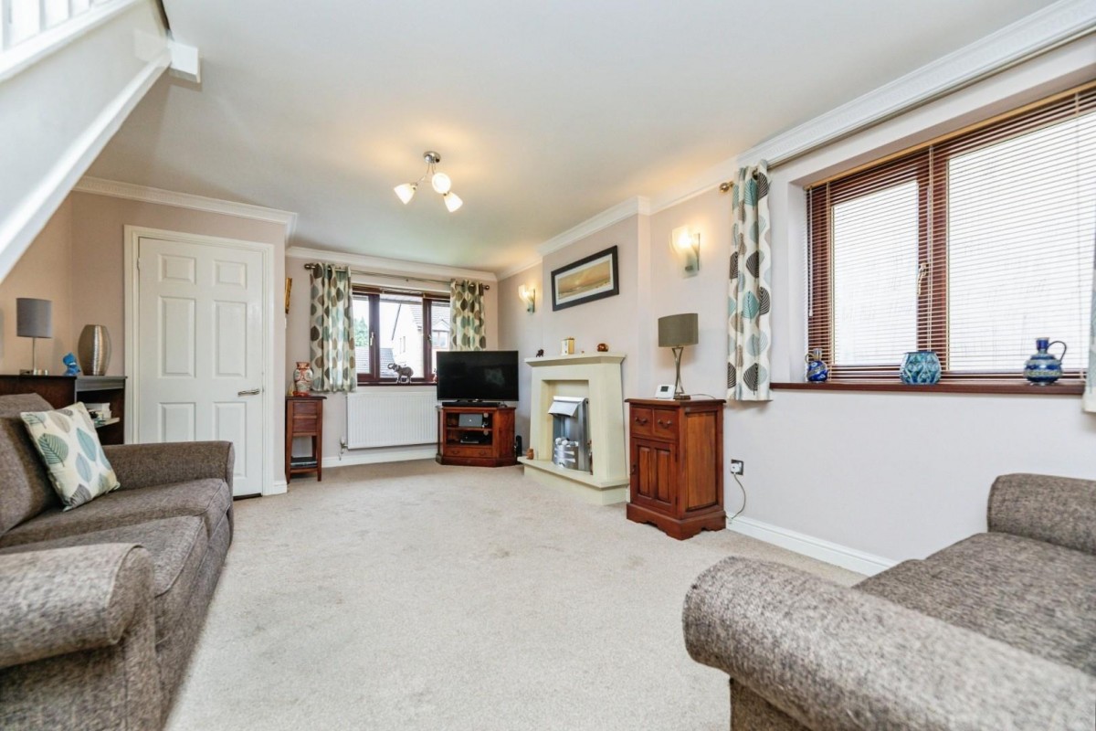 Caister Avenue, Chapeltown, Sheffield, S35 2ZN