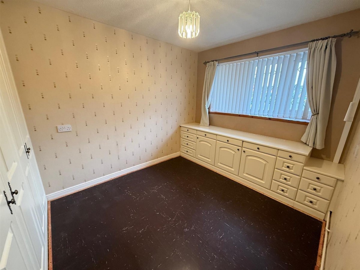 Meadow Park Road, Stourbridge, DY8 4TU