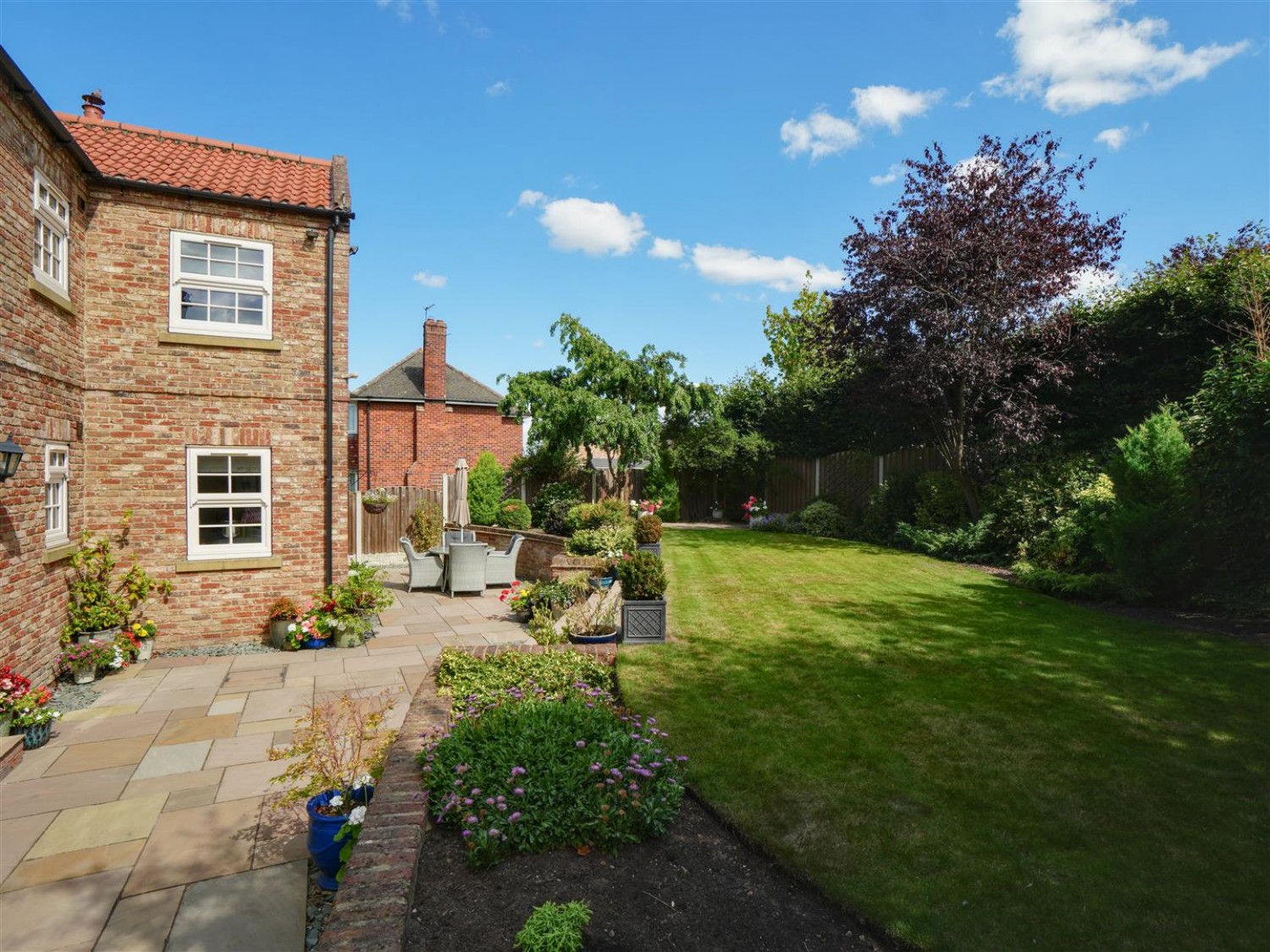 Main Street, Tollerton, York