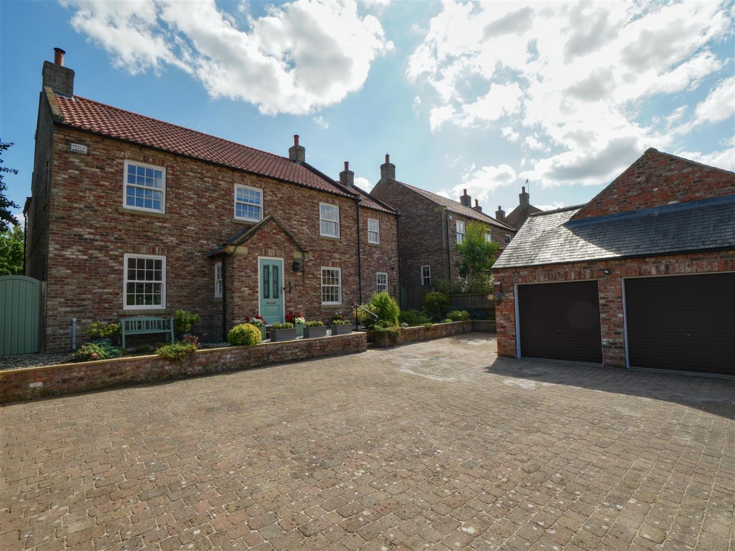 Main Street, Tollerton, York
