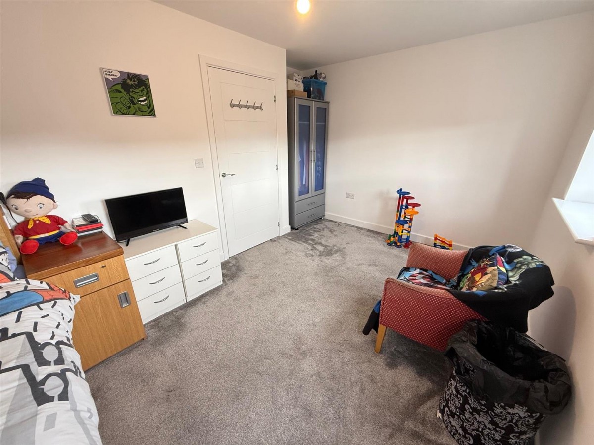 Lea Castle Drive, Kidderminster, DY10 3FB