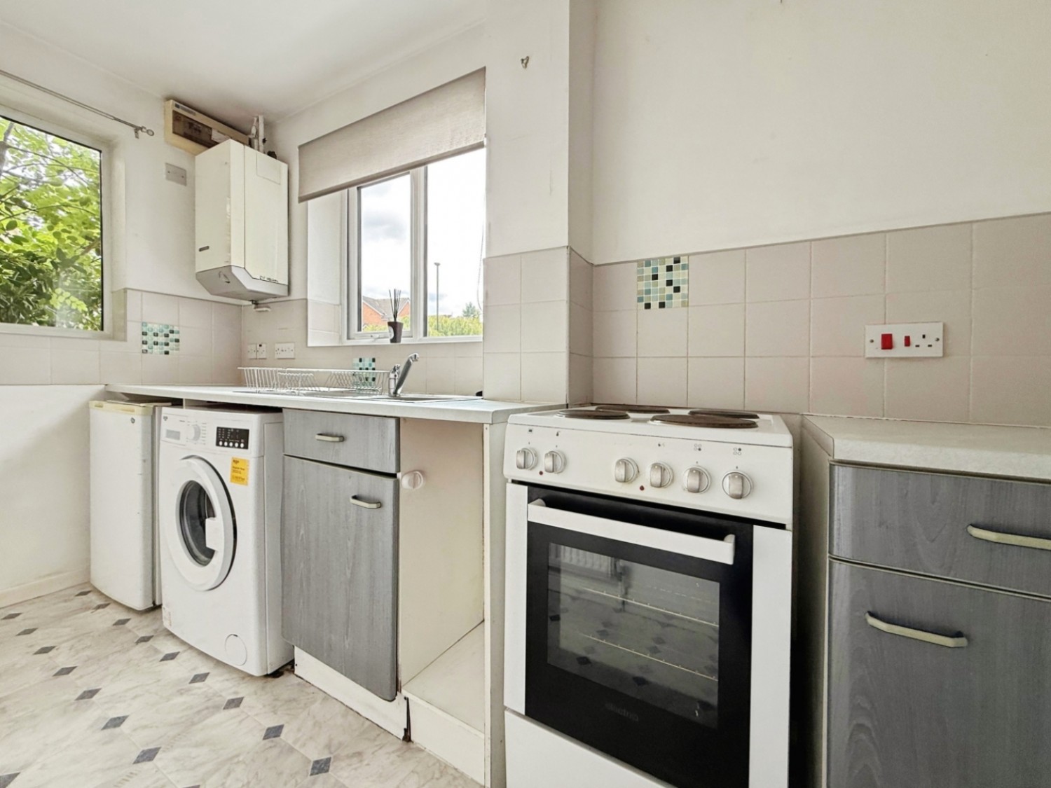 Greenhead Gardens, Chapeltown, Sheffield, S35 1AR