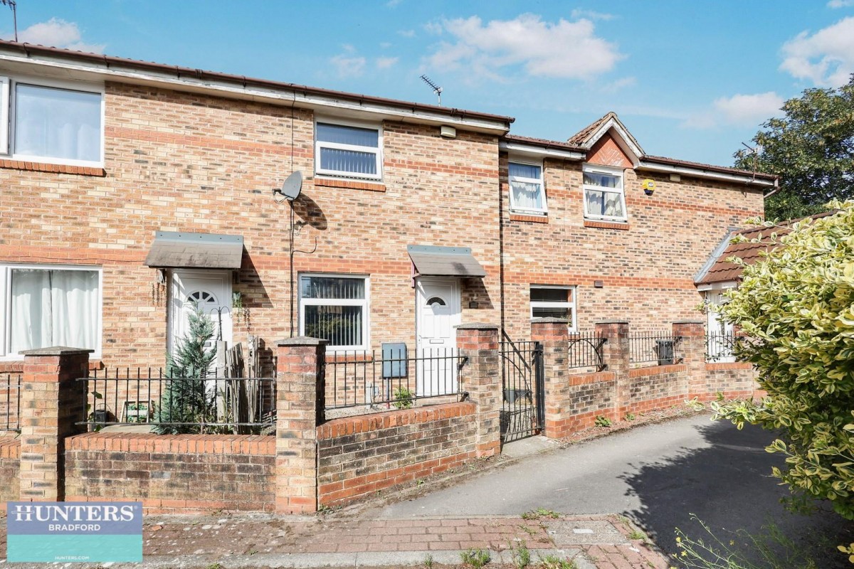 Barnby Avenue Bradford, West Yorkshire, BD8 0QN