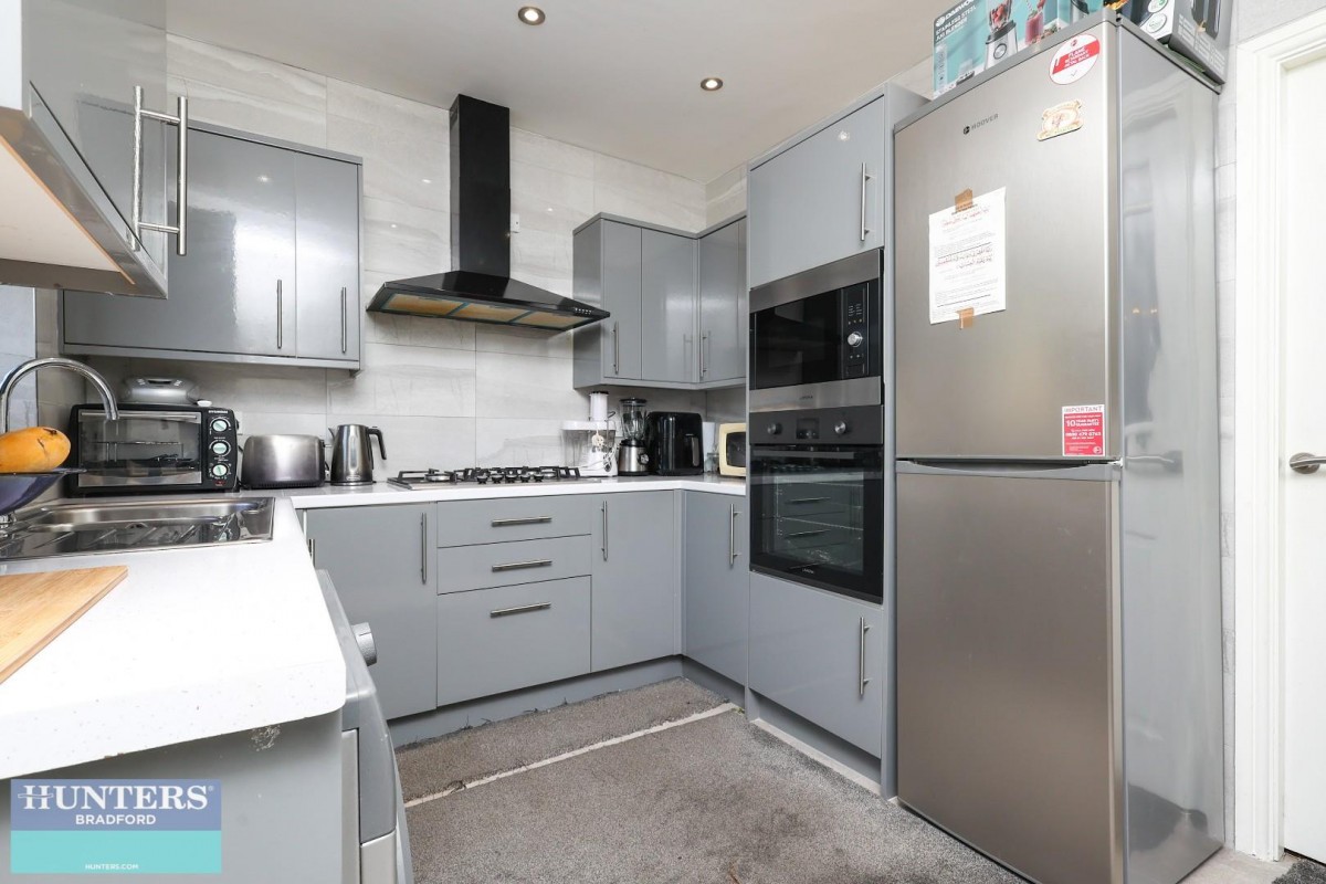 Barnby Avenue Bradford, West Yorkshire, BD8 0QN