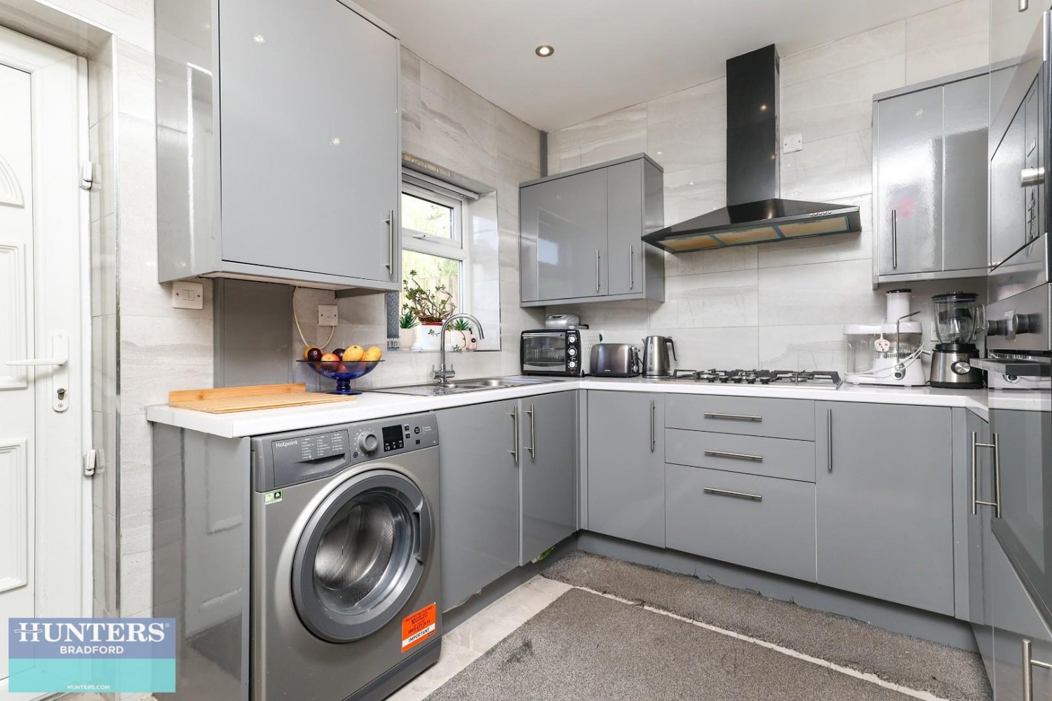 Barnby Avenue Bradford, West Yorkshire, BD8 0QN