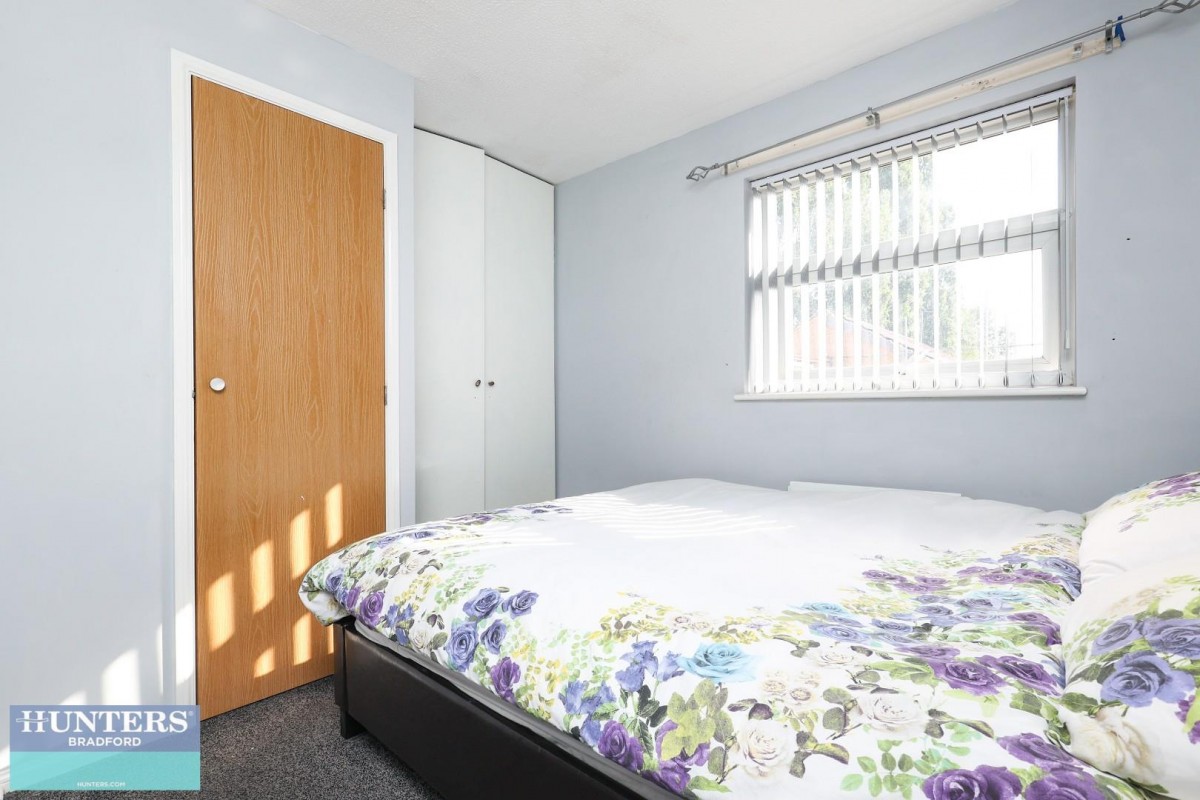 Barnby Avenue Bradford, West Yorkshire, BD8 0QN