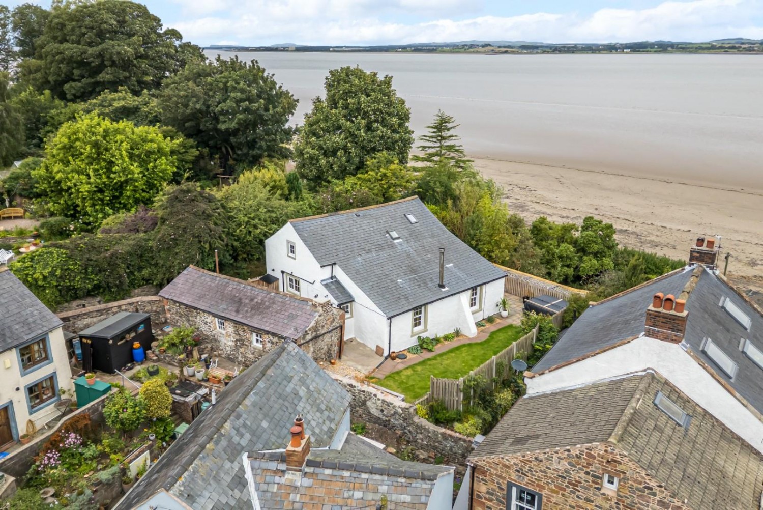 Bank Cottage, Bowness-On-Solway, CA7