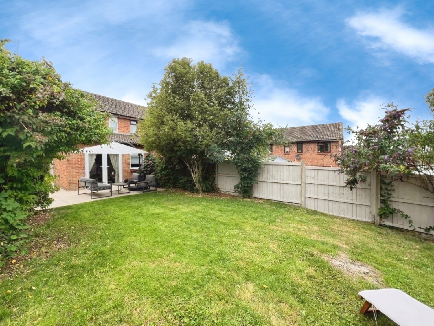 Jubilee Close, Cam, Dursley, GL11 5JQ