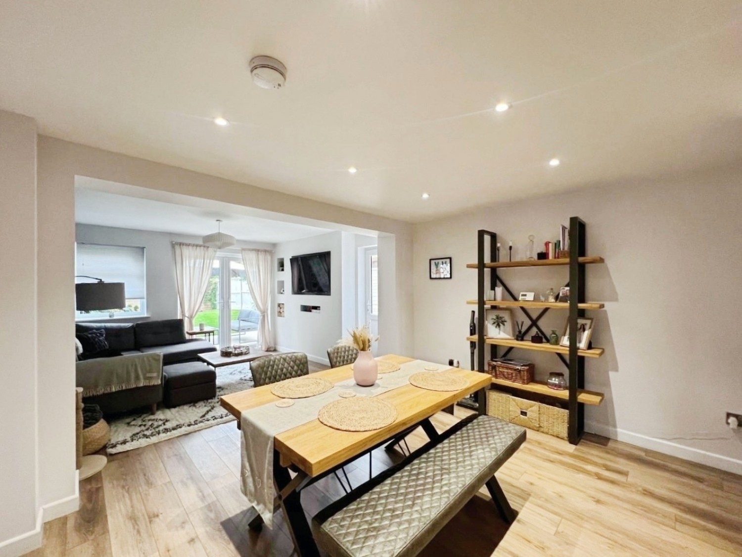 Jubilee Close, Cam, Dursley, GL11 5JQ