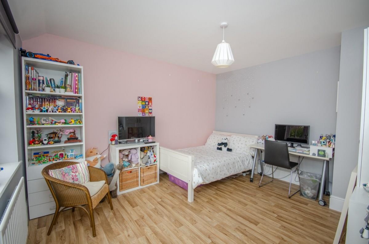 Long Wood Road, Stoke Gifford, Bristol, BS16 1FD