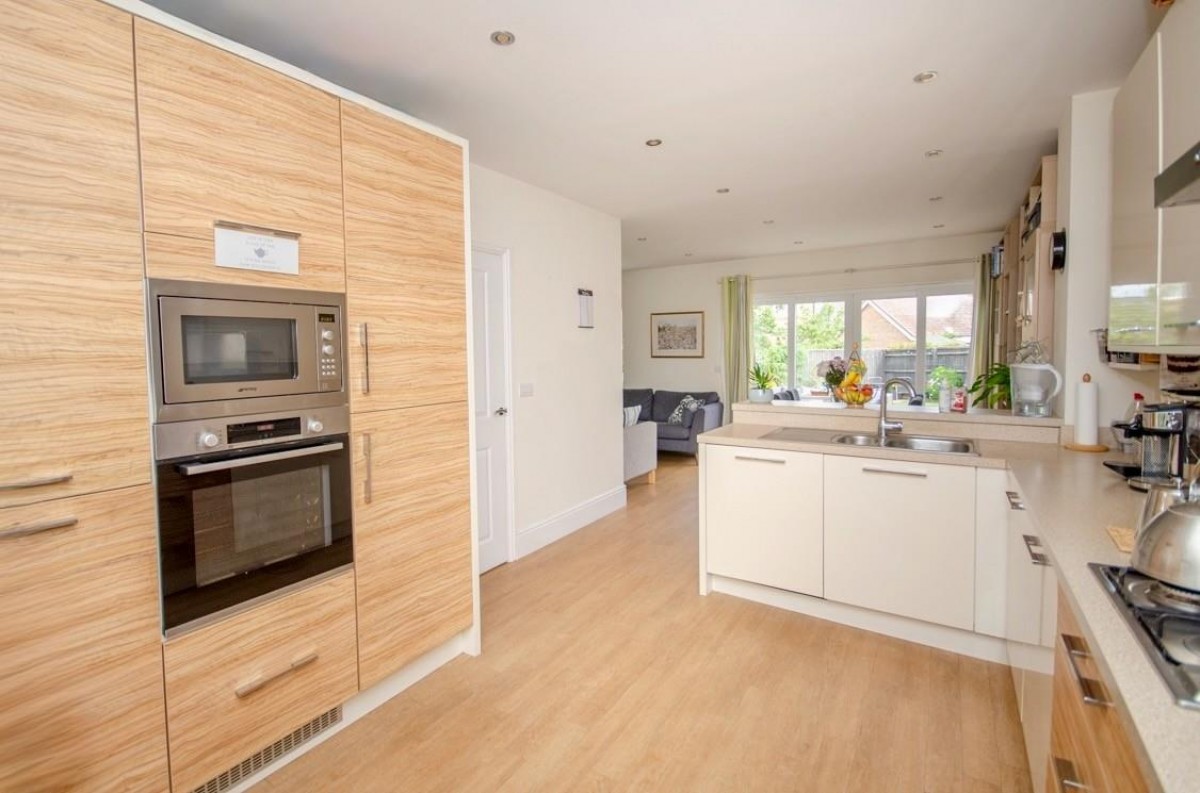 Long Wood Road, Stoke Gifford, Bristol, BS16 1FD