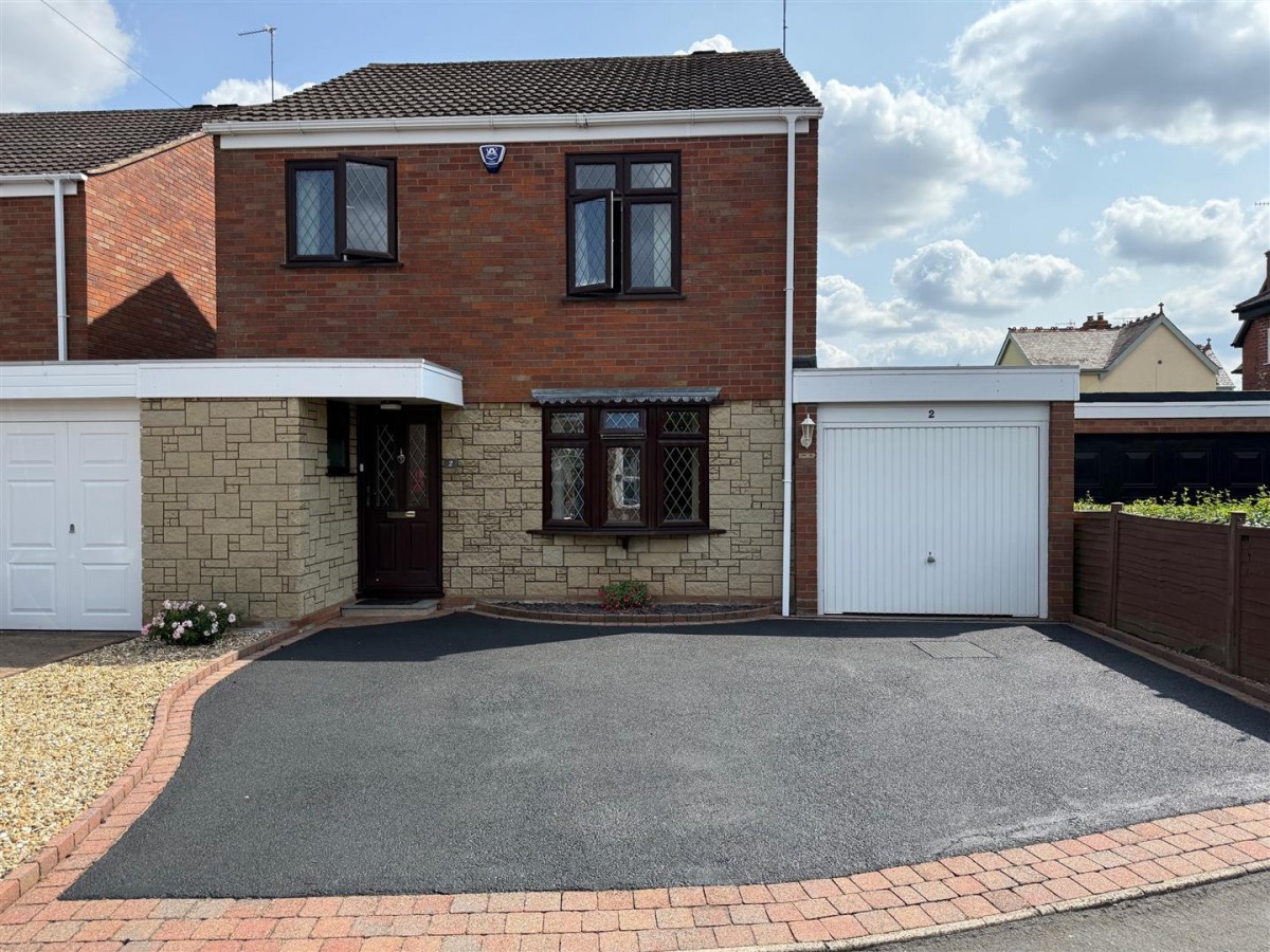 Alison Drive, Stourbridge, DY8 2BD