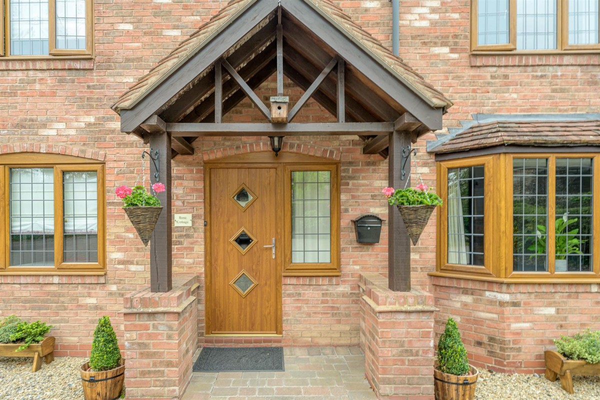 Rose Cottage, The Gutter, Belbroughton, DY9 9XB