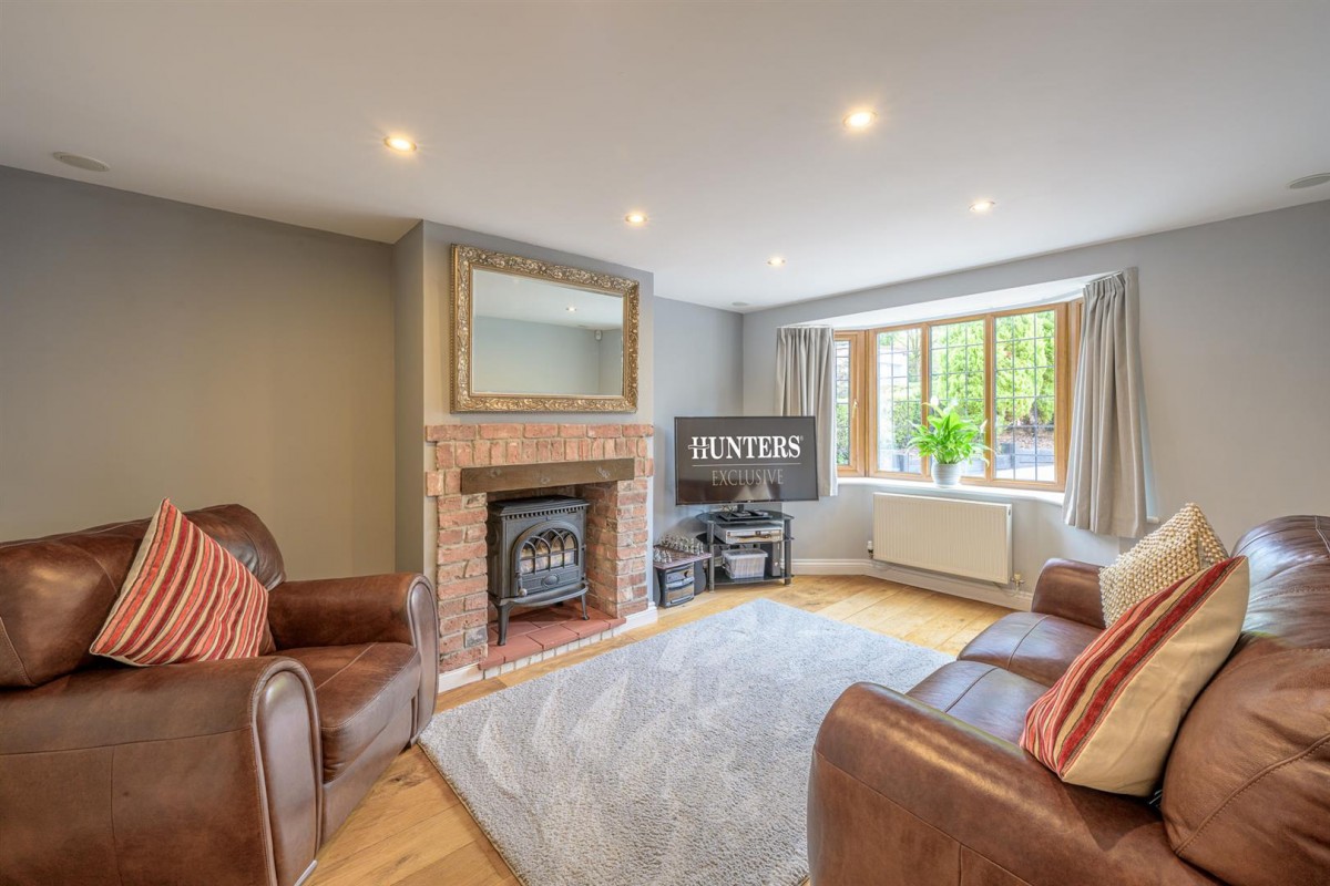 Rose Cottage, The Gutter, Belbroughton, DY9 9XB