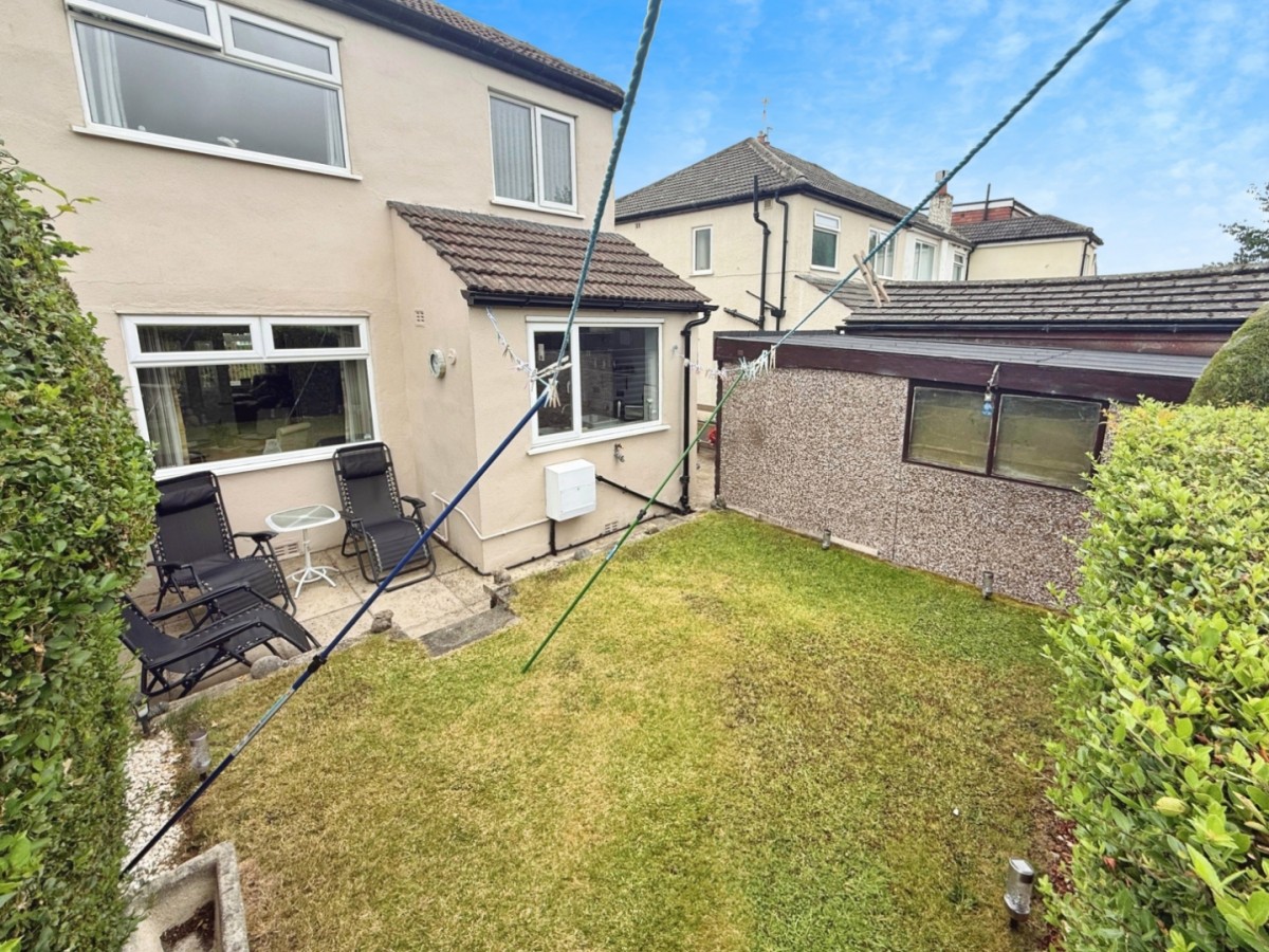 Grange Crescent, Riddlesden, Keighley