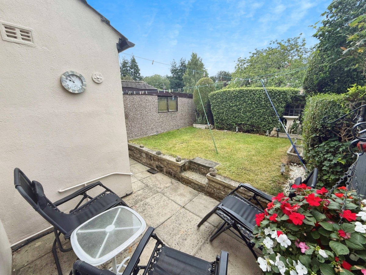 Grange Crescent, Riddlesden, Keighley