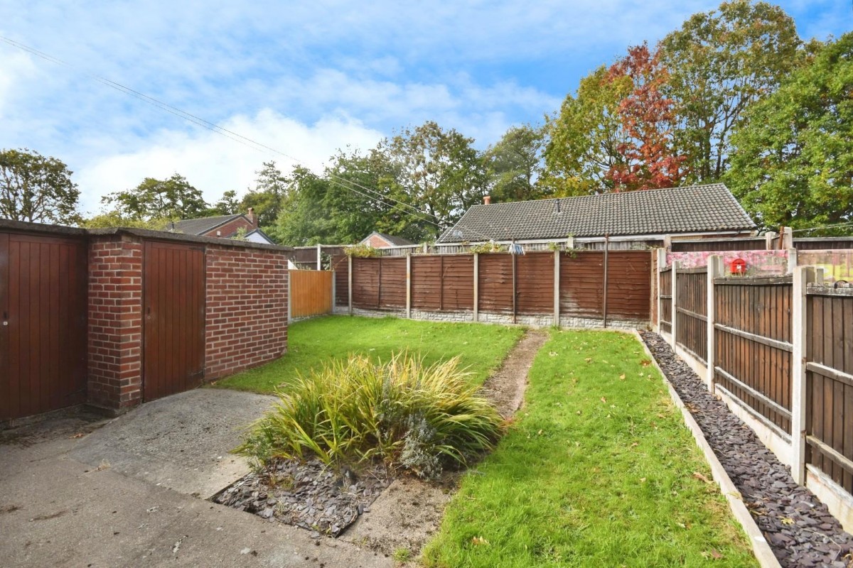 North Road, Calow, Chesterfield, S44 5BD