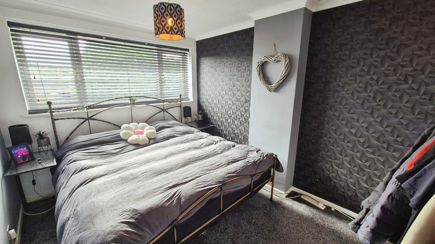 Avon Road, Burntwood, WS7 4UD