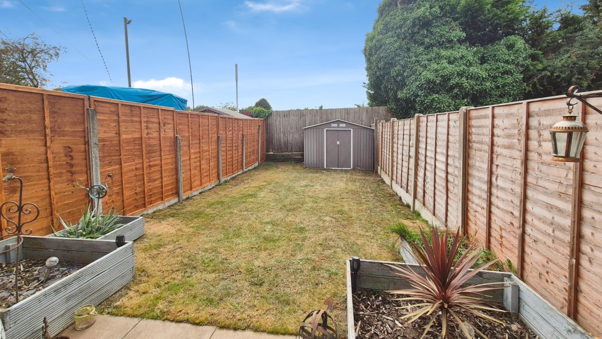 Avon Road, Burntwood, WS7 4UD