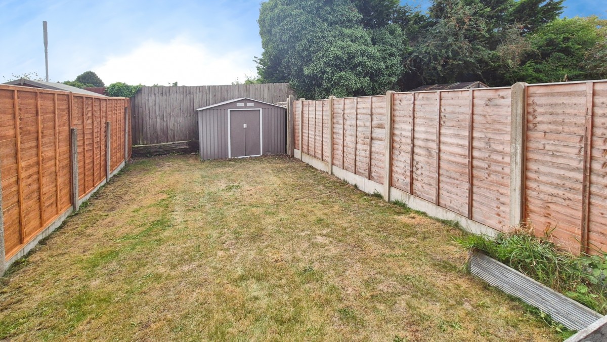 Avon Road, Burntwood, WS7 4UD