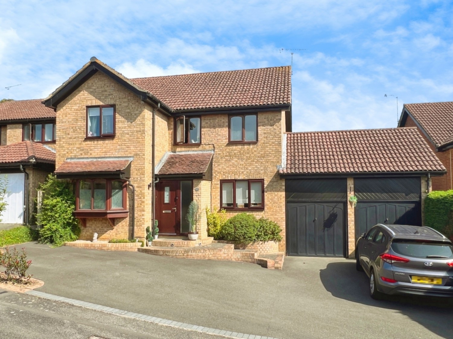 ST. MICHAELS, TENTERDEN