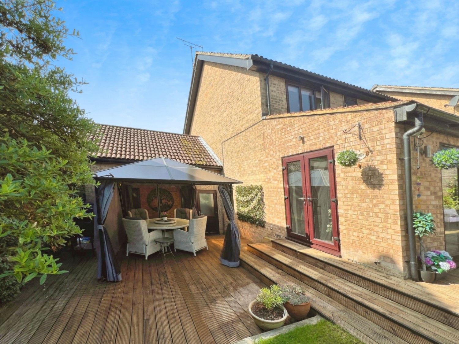 ST. MICHAELS, TENTERDEN