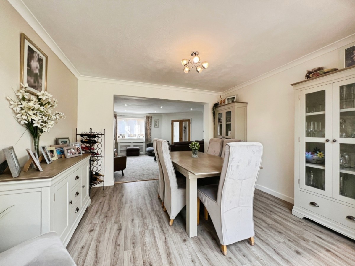 ST. MICHAELS, TENTERDEN