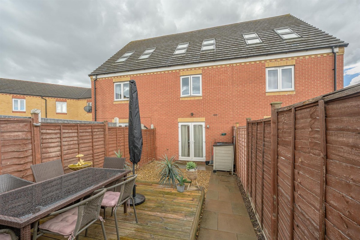Brythill Drive, Brierley Hill, DY5 3LU