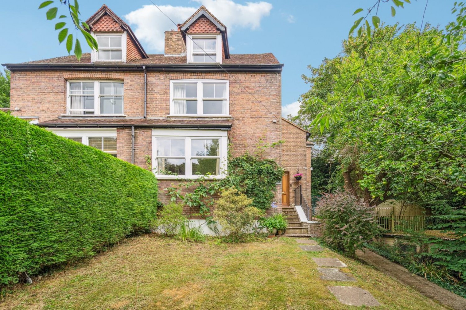 Station Road, Amersham, Buckinghamshire, HP7 0AH