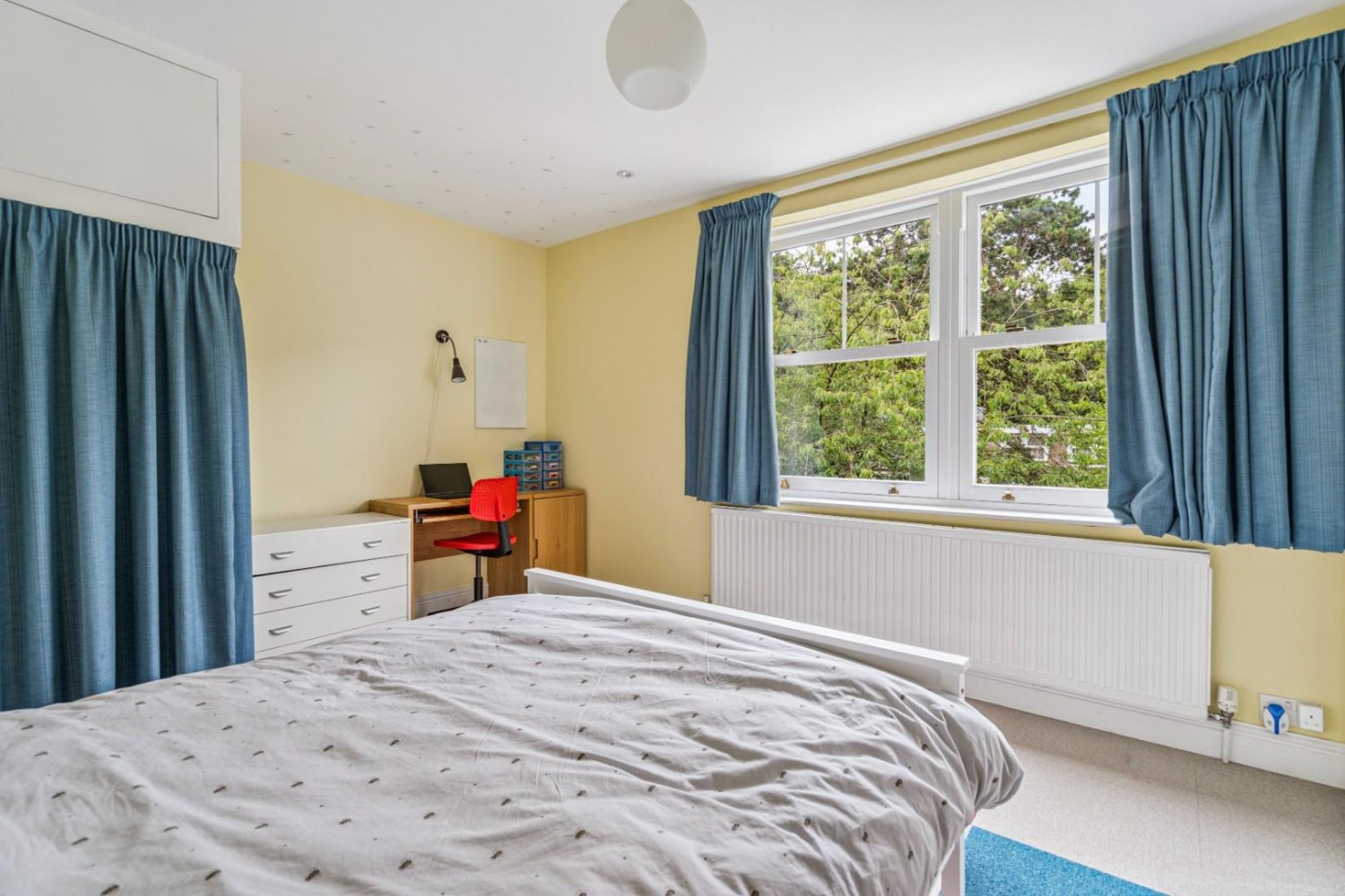 Station Road, Amersham, Buckinghamshire, HP7 0AH