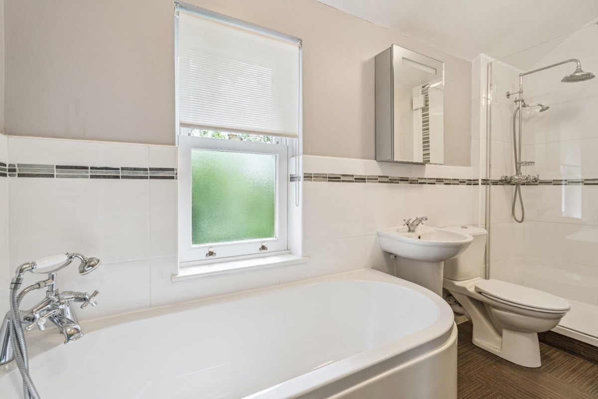 Station Road, Amersham, Buckinghamshire, HP7 0AH