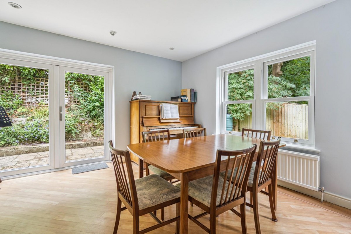 Station Road, Amersham, Buckinghamshire, HP7 0AH