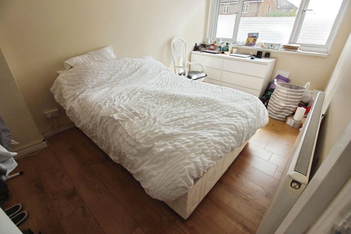 St. Georges Close, Thamesmead