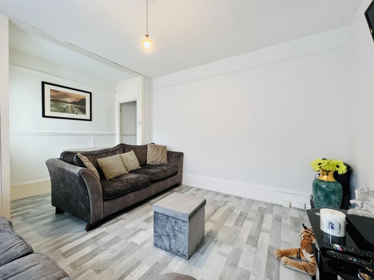 Nelson Road, Gillingham, ME7 4LH