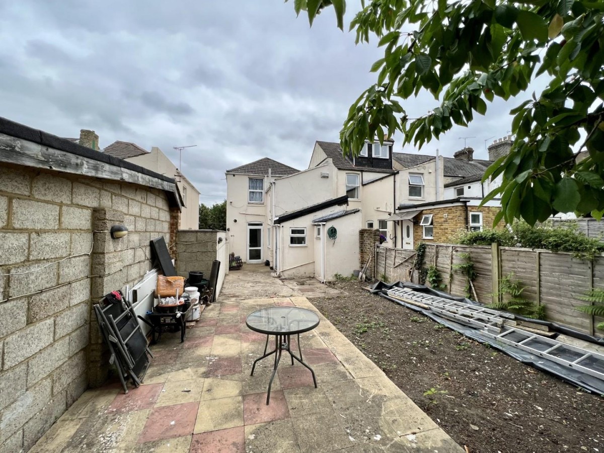 Nelson Road, Gillingham, ME7 4LH